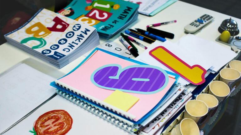 Become a Professional Graphic Designer